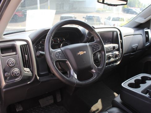 Used 2015 Chevrolet Silverado 1500 LT w/ LT Convenience Package AWD/4WD image 14