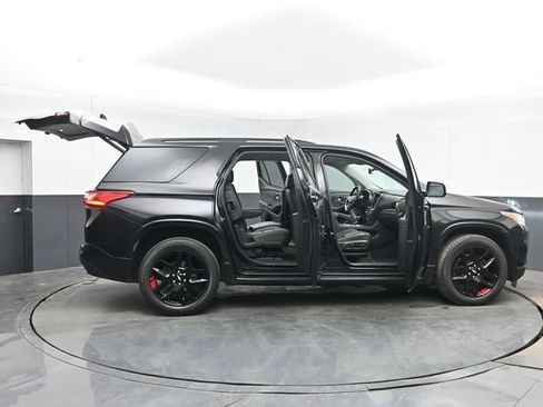 Used 2019 Chevrolet Traverse Premier w/ Redline Edition FWD image 55