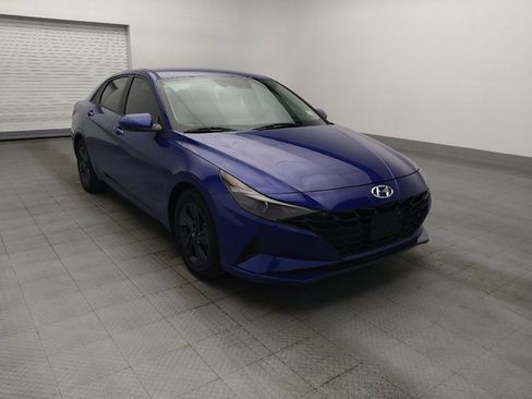Used 2021 Hyundai Elantra SEL FWD image 13
