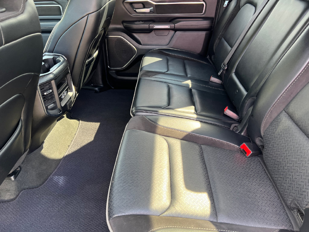 Used 2024 RAM 1500 Laramie RWD image 15