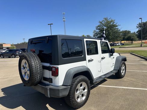 Used 2016 Jeep Wrangler Unlimited Sport w/ Quick Order Package 24S image 18