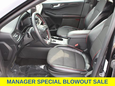 Used 2024 Ford Escape ST-Line FWD image 11
