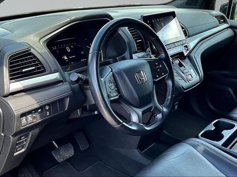 Used 2024 Honda Odyssey Sport image 18
