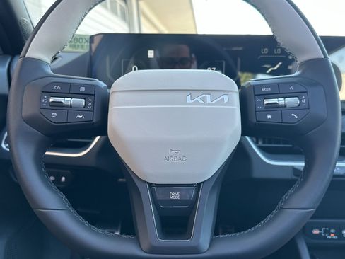 New 2025 Kia K4 GT-Line Turbo image 23
