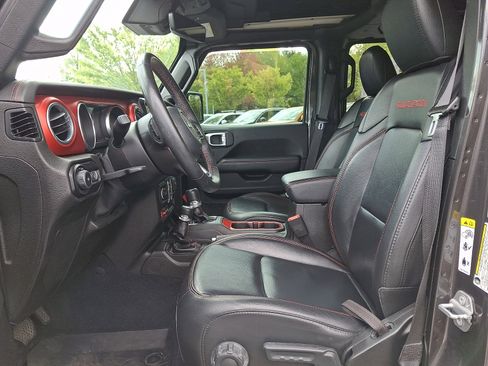 Used 2019 Jeep Wrangler Unlimited Rubicon AWD/4WD image 13
