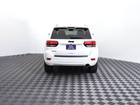 Used 2021 Jeep Grand Cherokee Laredo X AWD/4WD image 8