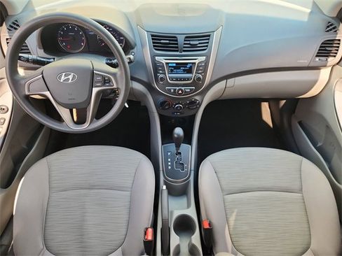 Used 2017 Hyundai Accent SE image 17