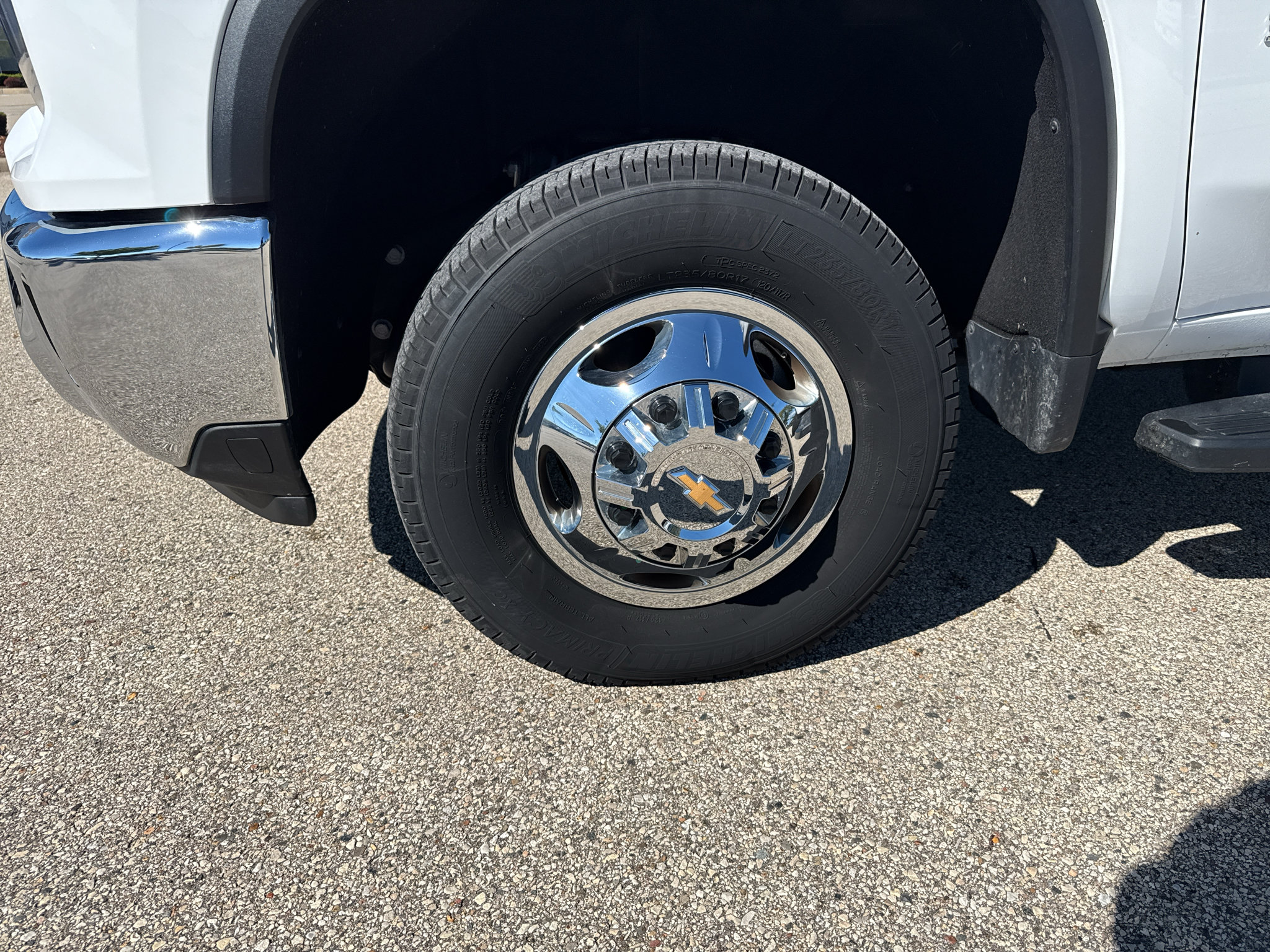 Used 2024 Chevrolet Silverado 3500 LT w/ All Star Edition AWD/4WD image 9