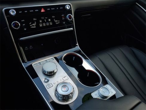 Used 2025 Genesis GV80 2.5T Standard image 27