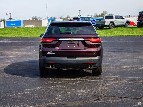 Used 2023 Chevrolet Traverse LT image 6