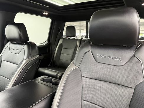 Used 2020 Ford F150 Raptor w/ Equipment Group 802A Luxury image 18