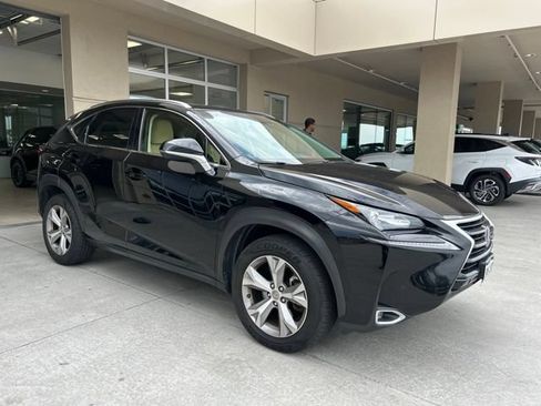 Used 2017 Lexus NX 200t AWD w/ Premium Package image 2