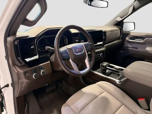 Certified 2024 GMC Sierra 1500 SLT w/ SLT Premium Plus Package image 9