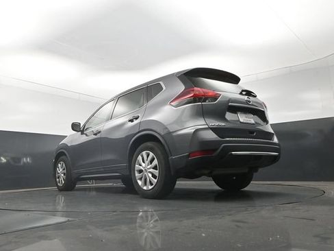 Used 2020 Nissan Rogue S FWD image 23