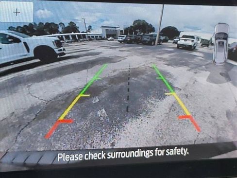 Used 2020 Ford Explorer XLT w/ Equipment Group 202A RWD image 13
