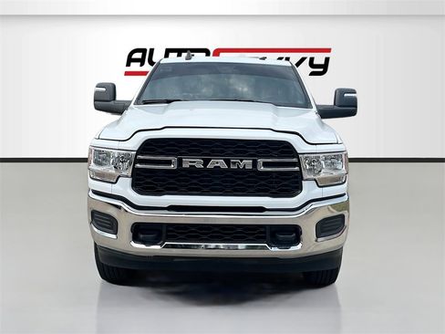 Used 2023 RAM 2500 Tradesman w/ Chrome Appearance Group image 2