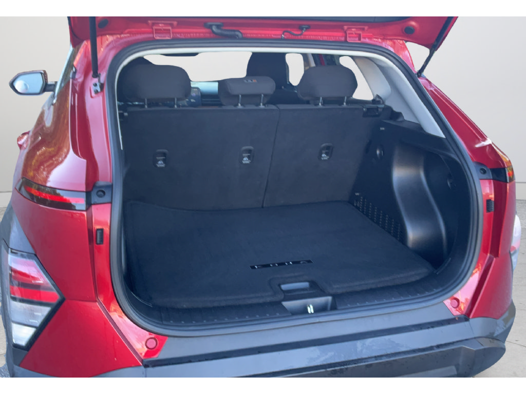 Used 2024 Hyundai Kona SEL FWD image 24