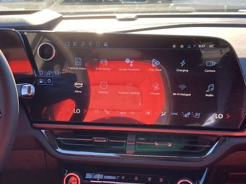 New 2025 Chevrolet Equinox EV RS w/ Convenience Package II image 20