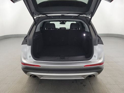 Used 2022 Lincoln Corsair AWD w/ Premium Package image 29