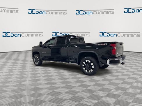Used 2020 Chevrolet Silverado 2500 LT w/ All Star Edition image 6