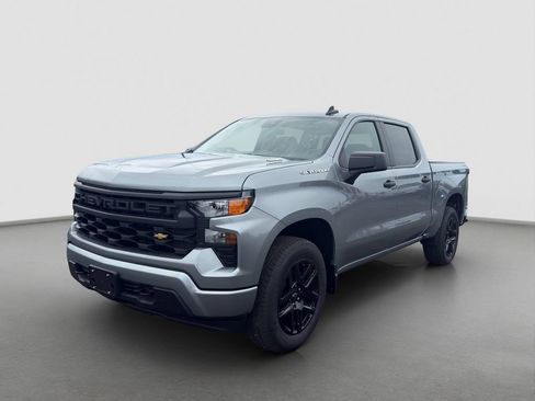 New 2026 Chevrolet Silverado 1500 Custom AWD/4WD image 1