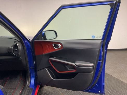 Used 2022 Kia Soul Turbo image 23