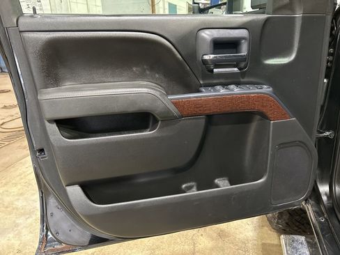 Used 2015 GMC Sierra 2500 SLE AWD/4WD image 15