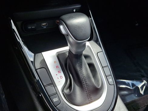 Used 2024 Kia Forte GT-Line w/ GT-Line Premium Package FWD image 12