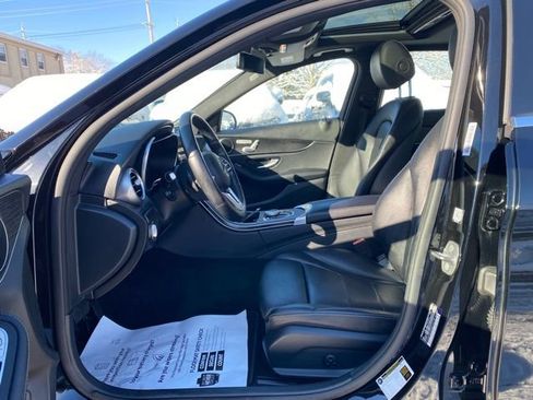 Used 2021 Mercedes-Benz C 300 4MATIC Sedan image 22