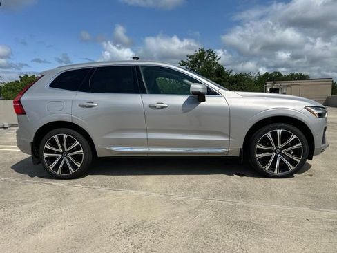 Certified 2023 Volvo XC60 B5 Ultimate w/ Climate Package AWD/4WD image 10
