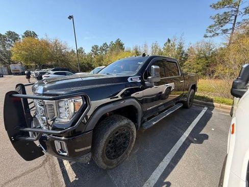 Used 2020 GMC Sierra 2500 Denali w/ Denali Ultimate Package image 2