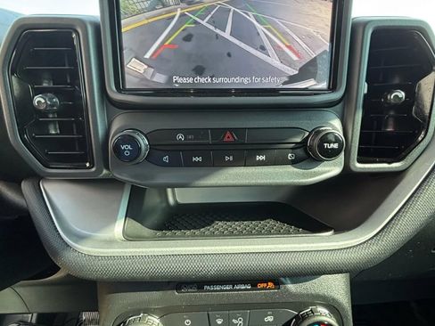 Used 2021 Ford Bronco Sport AWD/4WD image 12
