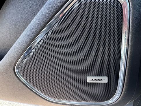 Used 2018 GMC Yukon XL Denali w/ Denali Ultimate Package image 12