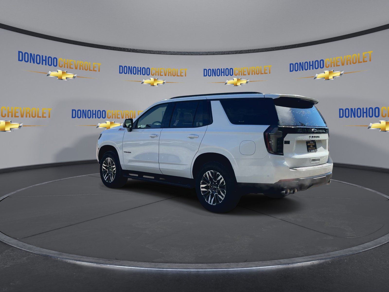 New 2027 Chevrolet Tahoe Z71 w/ Comfort Package AWD/4WD image 6