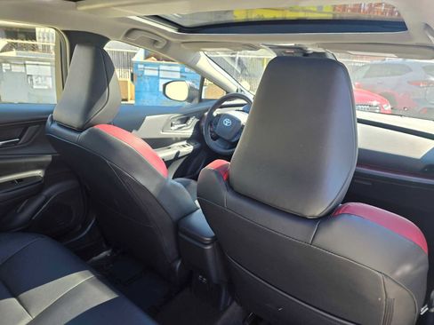 Used 2024 Toyota Prius Prime Premium image 15