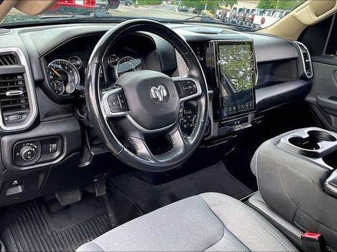 Used 2020 RAM 1500 Big Horn AWD/4WD image 13