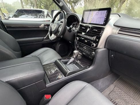 Certified 2023 Lexus GX 460 Premium AWD/4WD image 47