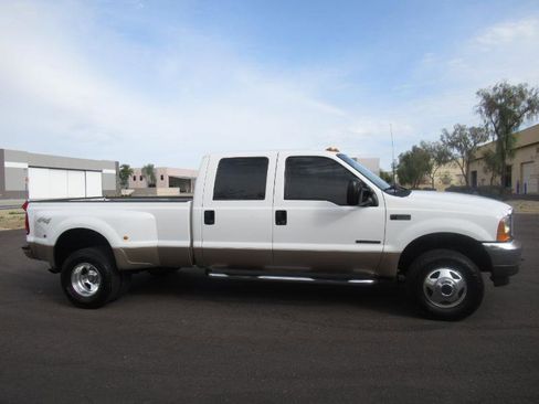 Used 2001 Ford F350 XLT image 5