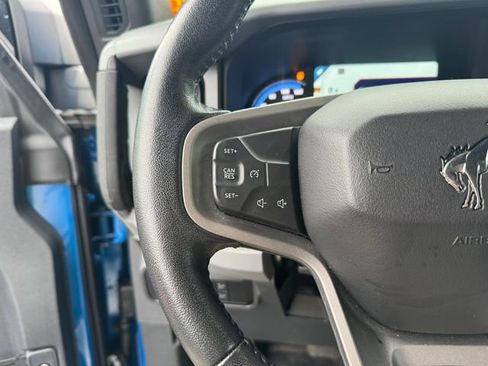 Used 2023 Ford Bronco Big Bend image 14