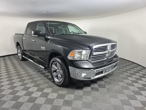 Used 2017 RAM 1500 Big Horn AWD/4WD image 7