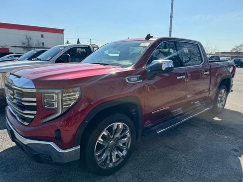 Used 2023 GMC Sierra 1500 SLT w/ SLT Premium Package image 2