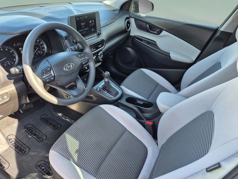 Certified 2023 Hyundai Kona SE w/ Cargo Package AWD/4WD image 17