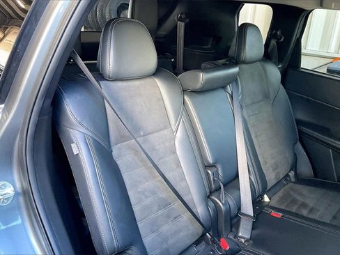 Used 2024 Mitsubishi Outlander SE image 21