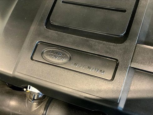 Used 2026 Land Rover Range Rover Velar Dynamic SE image 32