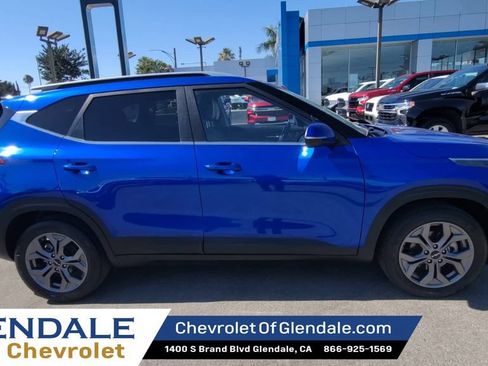 Used 2024 Kia Seltos S FWD image 9