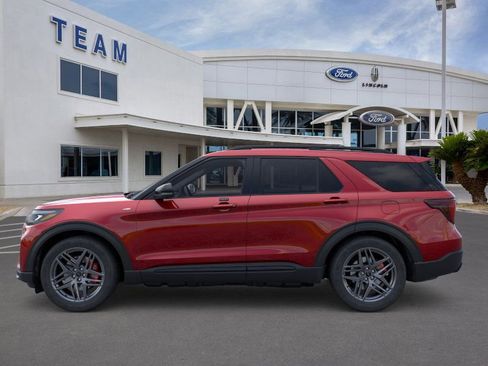 New 2026 Ford Explorer ST-Line w/ ST-Line Street Pack image 3