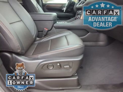 Used 2023 Chevrolet Suburban High Country image 26