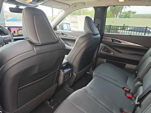 New 2026 INFINITI QX60 Luxe w/ Cargo Package image 13