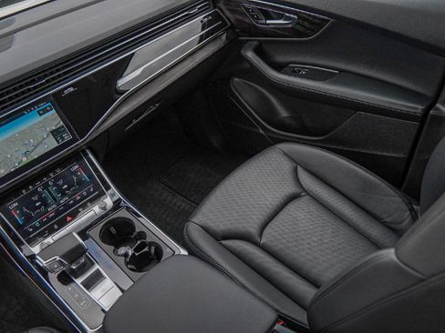 Certified 2022 Audi Q7 3.0T Prestige image 25