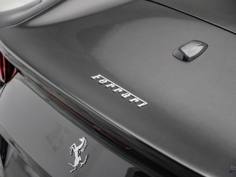 Used 2023 Ferrari 812 GTS RWD image 20
